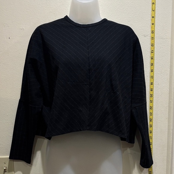 Zara Black Pinstripe Women's top - Picture 1 of 5